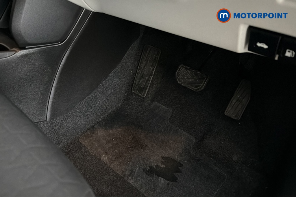 Suzuki Swift Motion Automatic Petrol Hatchback - Stock Number (1678504) - 24th supplementary image