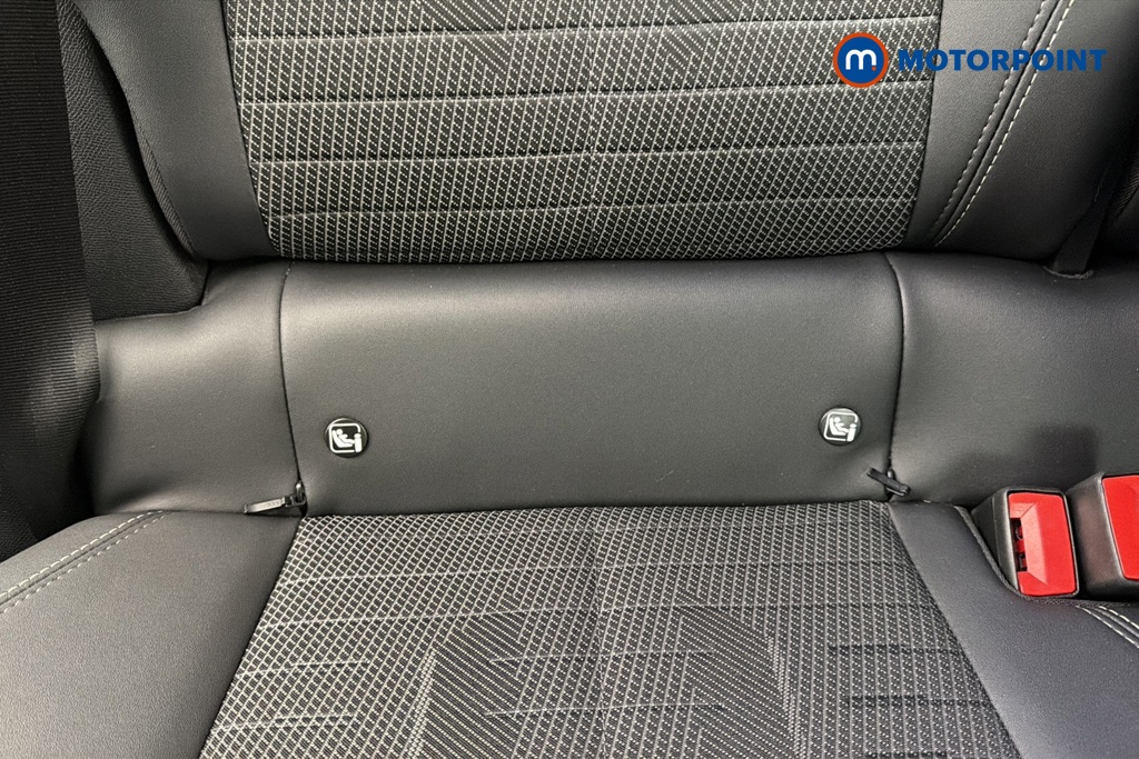 Peugeot 3008 GT Automatic Petrol SUV - Stock Number (1678597) - 27th supplementary image