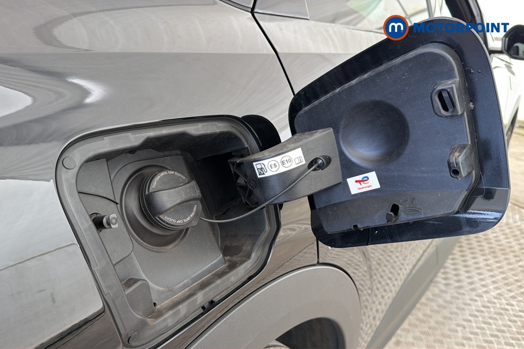 Peugeot 3008 GT Automatic Petrol SUV - Stock Number (1678597) - 41st supplementary image
