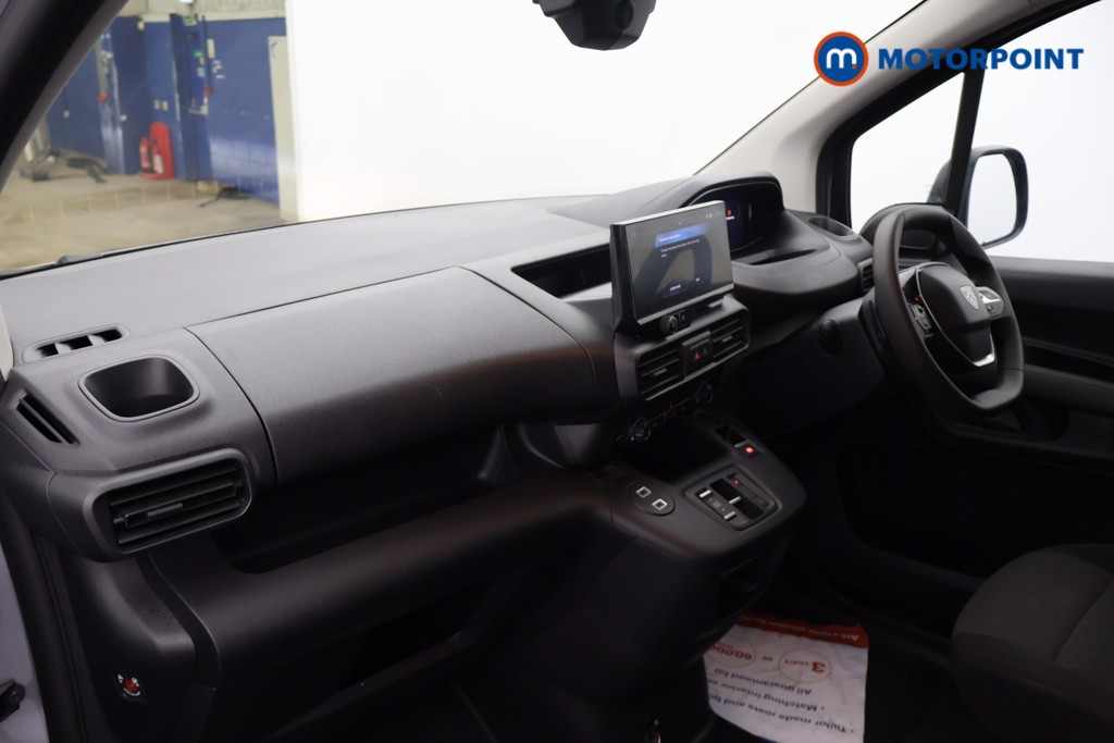 Peugeot Partner Professional Automatic Diesel Panel Van - Stock Number (1678711) - 17th supplementary image