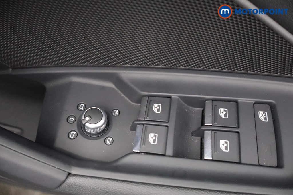 Audi A3 Sport Automatic Petrol Plug-In Hybrid Hatchback - Stock Number (1678786) - 10th supplementary image
