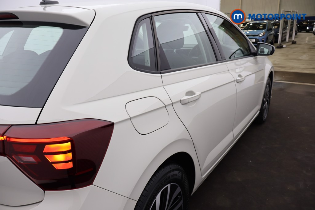 Volkswagen Polo Life Manual Petrol Hatchback - Stock Number (1678816) - 26th supplementary image