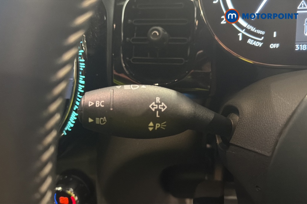 Mini Convertible Cooper Sport Automatic Petrol Convertible - Stock Number (1679125) - 5th supplementary image