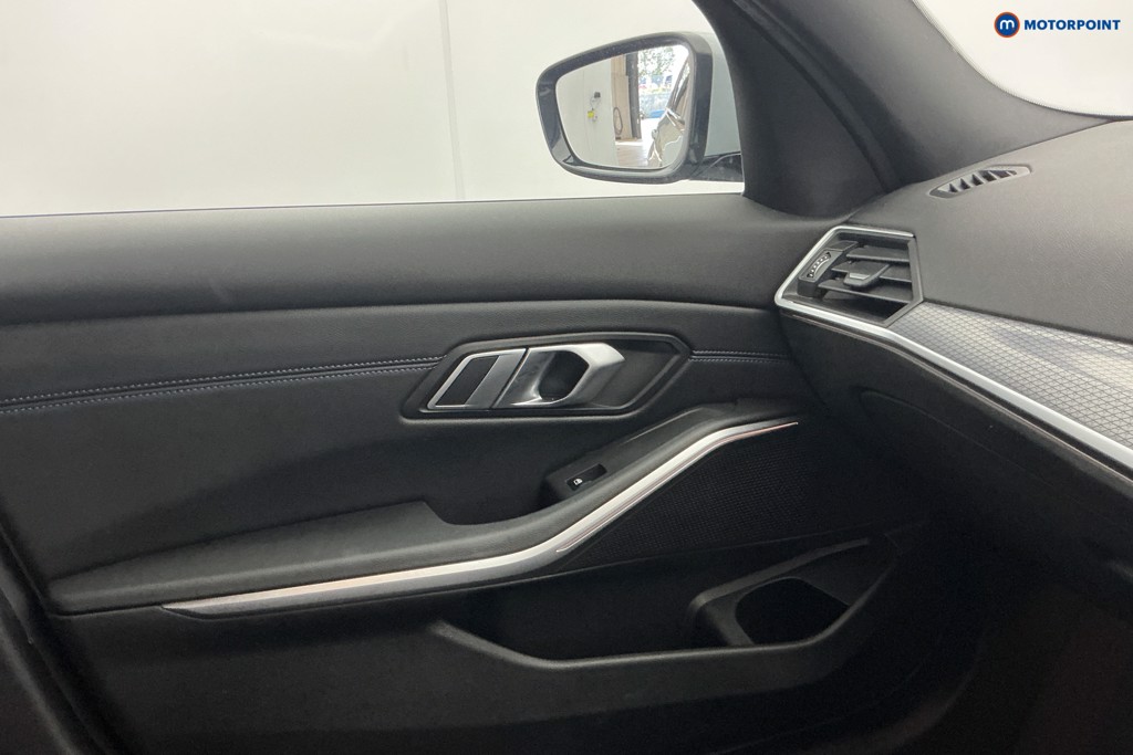BMW 3 Series M Sport Automatic Petrol Saloon - Stock Number (1679569) - 19th supplementary image
