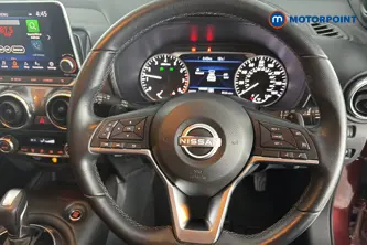 Nissan Juke N-Connecta Automatic Petrol SUV - Stock Number (1679632) - 2nd supplementary image