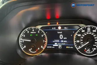 Nissan Juke N-Connecta Automatic Petrol SUV - Stock Number (1679632) - 7th supplementary image