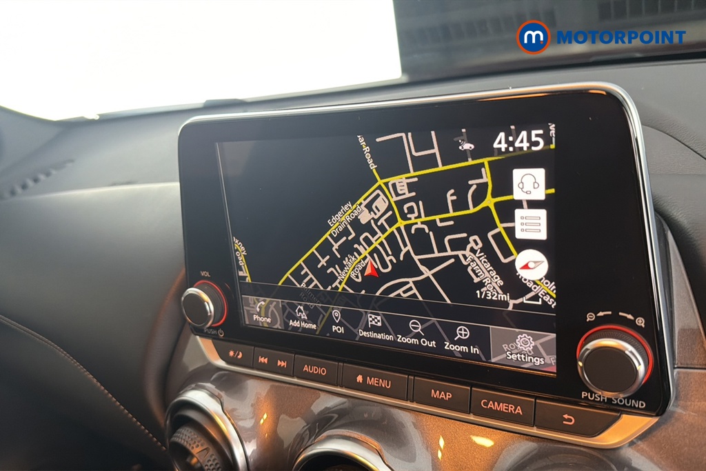 Nissan Juke N-Connecta Automatic Petrol SUV - Stock Number (1679632) - 9th supplementary image