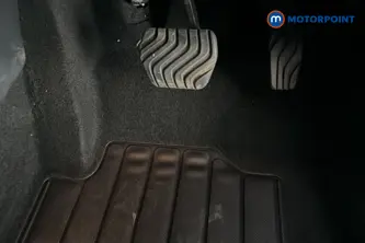 Nissan Juke N-Connecta Automatic Petrol SUV - Stock Number (1679632) - 24th supplementary image