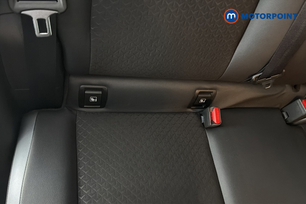 Nissan Juke N-Connecta Automatic Petrol SUV - Stock Number (1679632) - 27th supplementary image