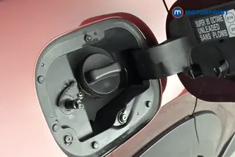 Nissan Juke N-Connecta Automatic Petrol SUV - Stock Number (1679632) - 41st supplementary image