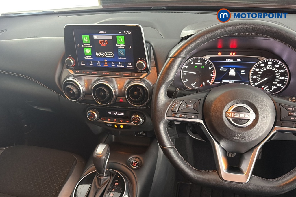 Nissan Juke N-Connecta Automatic Petrol SUV - Stock Number (1679632) - 1st supplementary image