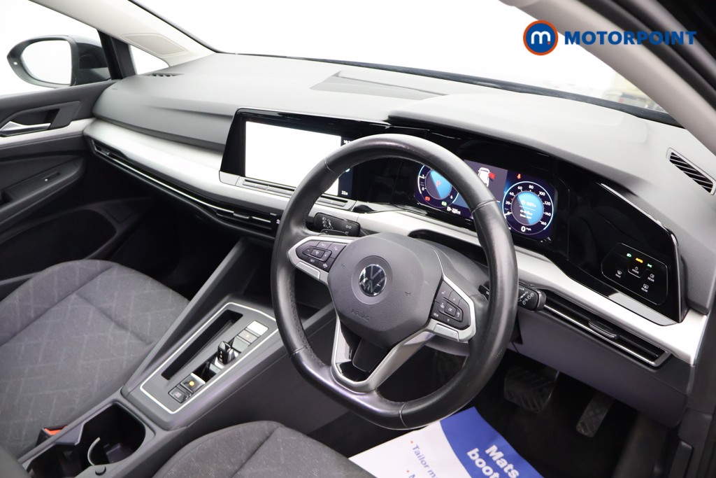 Volkswagen Golf Life Automatic Diesel Hatchback - Stock Number (1679657) - 14th supplementary image