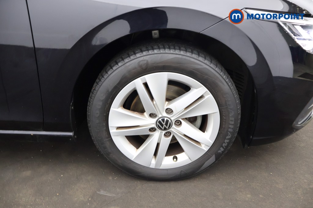 Volkswagen Golf Life Automatic Diesel Hatchback - Stock Number (1679657) - 29th supplementary image