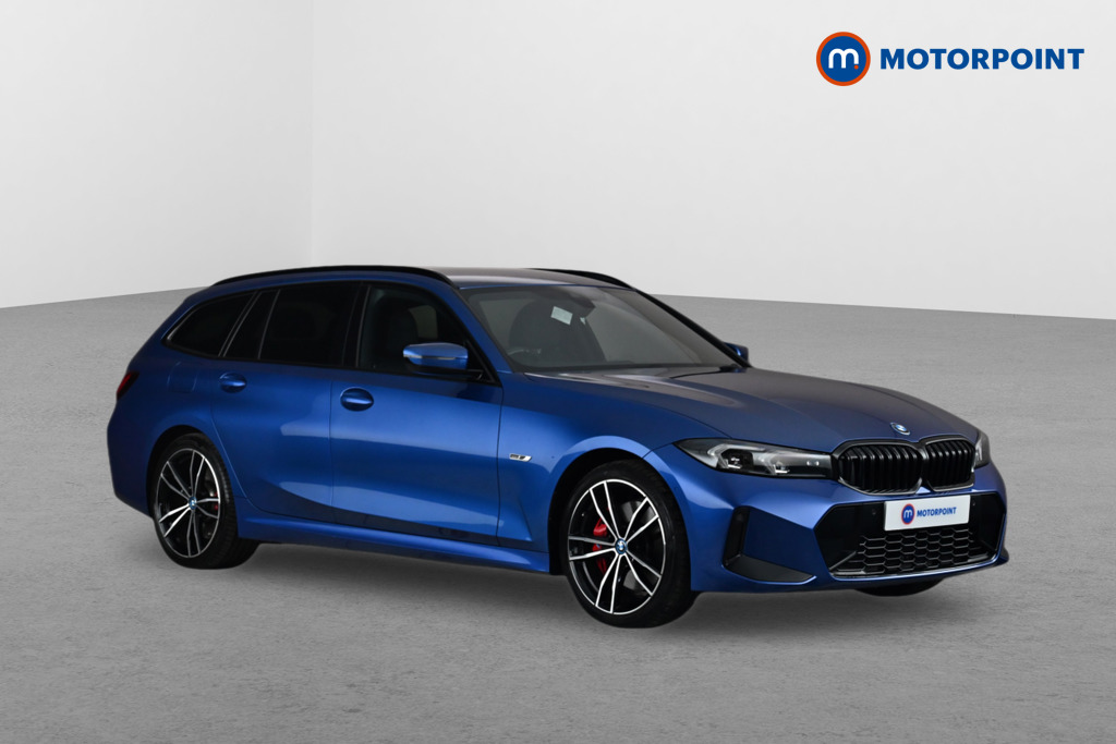 BMW 3 Series M Sport Automatic Petrol Plug-In Hybrid Estate - Stock Number (1679948) - Drivers side front corner