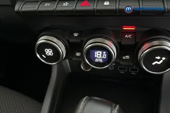 Renault Arkana S Edition Automatic Petrol-Electric Hybrid SUV - Stock Number (1679974) - 12th supplementary image