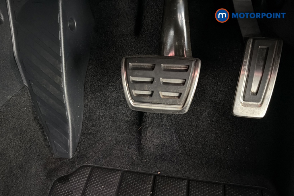 Volkswagen Golf R-Line Automatic Diesel Hatchback - Stock Number (1679993) - 24th supplementary image