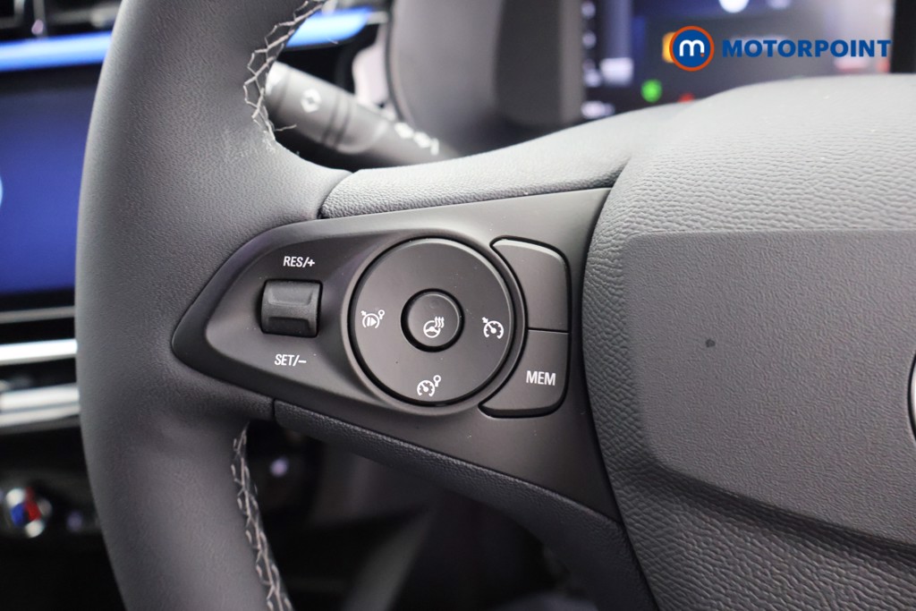 Vauxhall Corsa YES Manual Petrol Hatchback - Stock Number (1639791) - 2nd supplementary image