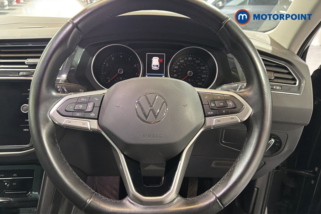 Volkswagen Tiguan Life Automatic Petrol SUV - Stock Number (1653036) - 2nd supplementary image