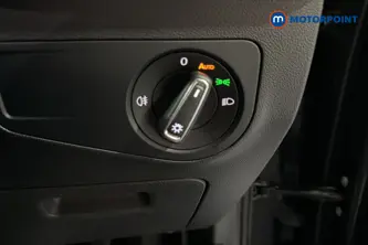Volkswagen Tiguan Life Automatic Petrol SUV - Stock Number (1653036) - 11th supplementary image
