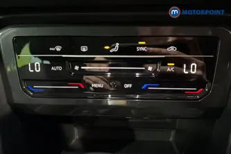 Volkswagen Tiguan Life Automatic Petrol SUV - Stock Number (1653036) - 12th supplementary image