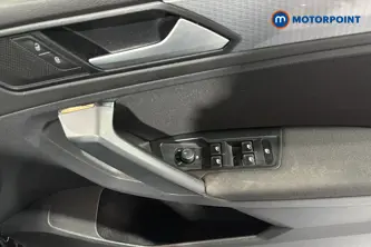 Volkswagen Tiguan Life Automatic Petrol SUV - Stock Number (1653036) - 19th supplementary image
