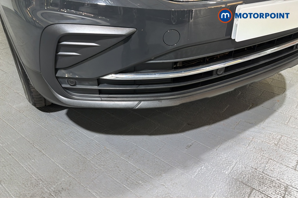 Volkswagen Tiguan Life Automatic Petrol SUV - Stock Number (1653036) - 38th supplementary image