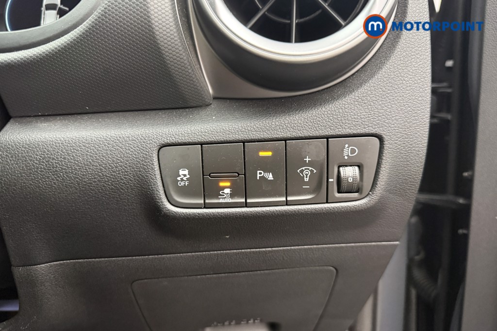 Hyundai Kona Premium Automatic Electric SUV - Stock Number (1654662) - 19th supplementary image