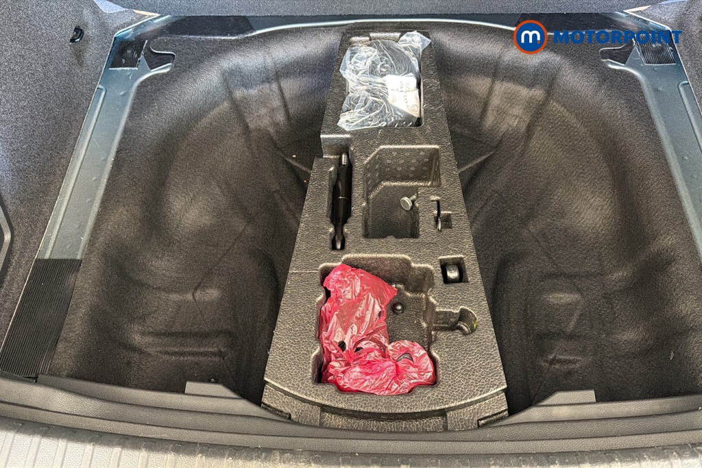 Skoda Karoq Se L Automatic Petrol SUV - Stock Number (1655274) - 33rd supplementary image