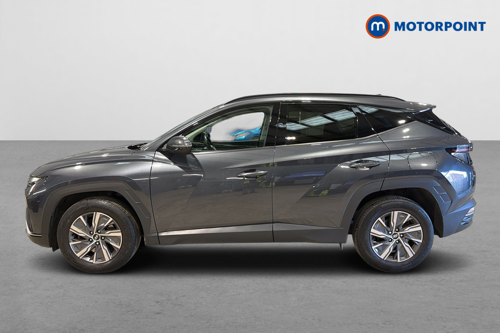 Hyundai Tucson Se Connect Manual Petrol SUV - Stock Number (1661519) - Drivers side