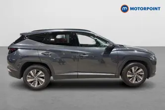 Hyundai Tucson Se Connect Manual Petrol SUV - Stock Number (1661519) - Passenger side