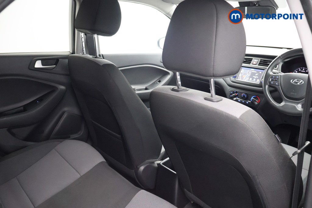 Hyundai I20 Play Manual Petrol Hatchback - Stock Number (1665503) - 18th supplementary image