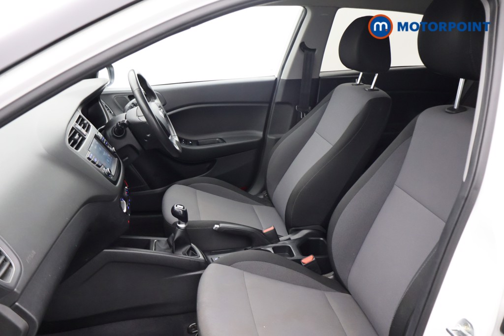 Hyundai I20 Play Manual Petrol Hatchback - Stock Number (1665503) - 21st supplementary image