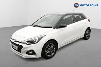 Hyundai I20 Play Manual Petrol Hatchback - Stock Number (1665503) - Passenger side front corner