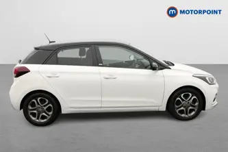 Hyundai I20 Play Manual Petrol Hatchback - Stock Number (1665503) - Drivers side
