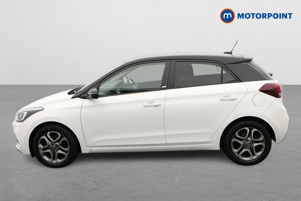 Hyundai I20 Play Manual Petrol Hatchback - Stock Number (1665503) - Passenger side