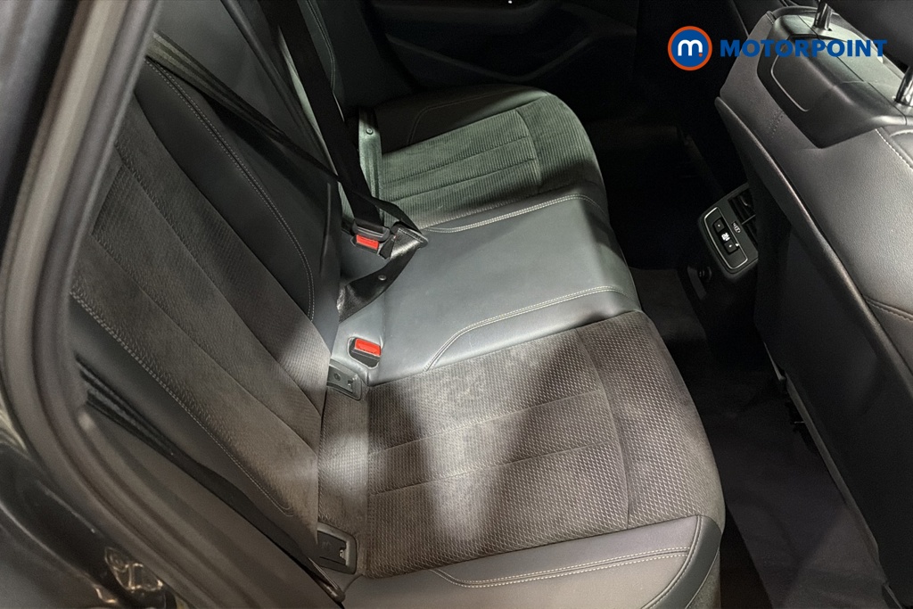 Audi A4 Black Edition Automatic Diesel Saloon - Stock Number (1666701) - 25th supplementary image