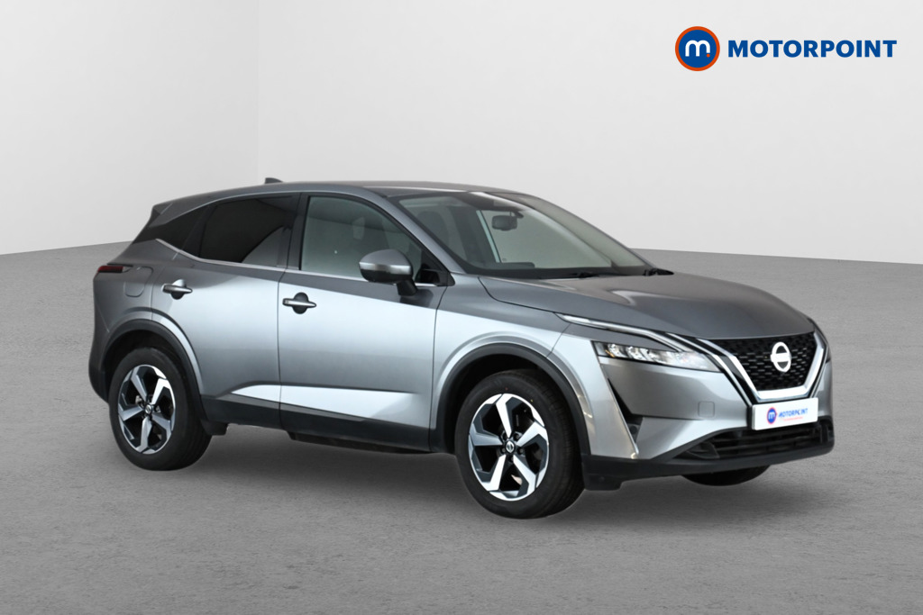 Nissan Qashqai N-Connecta Automatic Petrol SUV - Stock Number (1667346) - Drivers side front corner