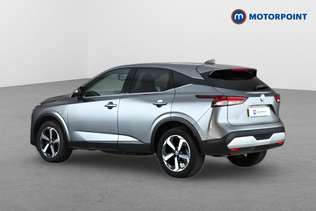Nissan Qashqai N-Connecta Automatic Petrol SUV - Stock Number (1667346) - Passenger side rear corner