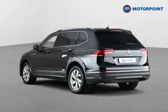 Volkswagen Tiguan Allspace Life Automatic Petrol SUV - Stock Number (1669094) - Drivers side rear corner