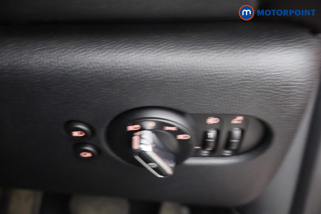 Mini Hatchback Cooper Classic Automatic Petrol Hatchback - Stock Number (1669700) - 10th supplementary image