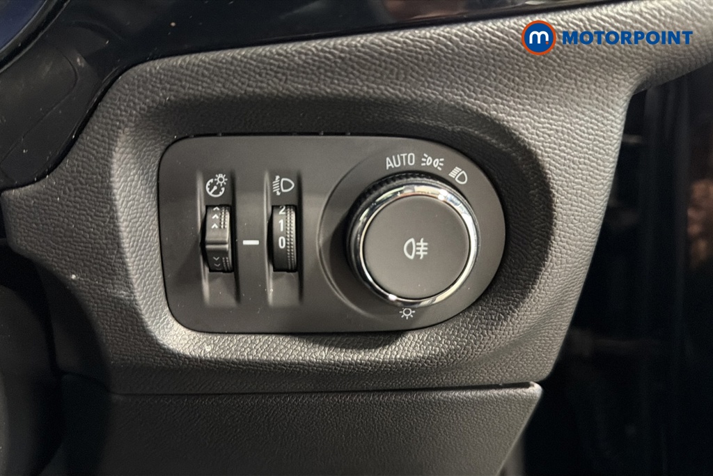Vauxhall Corsa GS Manual Petrol Hatchback - Stock Number (1669963) - 11th supplementary image