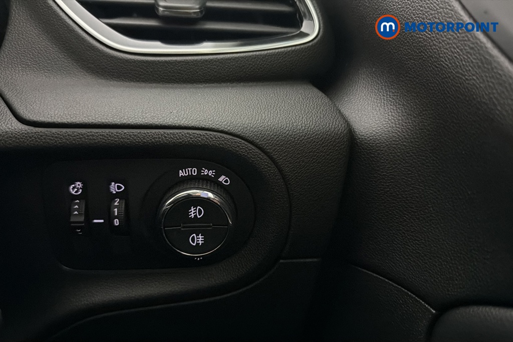 Vauxhall Grandland X Sport Nav Automatic Diesel SUV - Stock Number (1671201) - 11th supplementary image