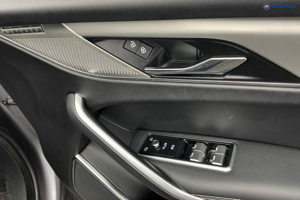 Jaguar F-Pace R-Dynamic S 90Th Anniversary Edition Automatic Diesel SUV - Stock Number (1671700) - 23rd supplementary image