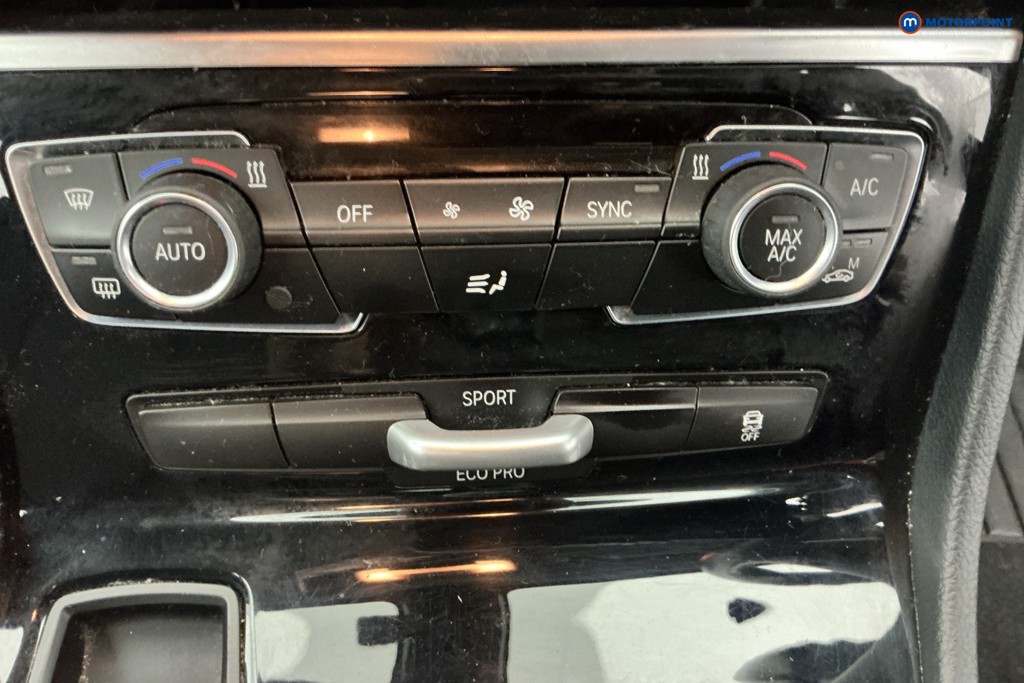 BMW 2 Series SE Manual Petrol Estate - Stock Number (1671951) - 17th supplementary image