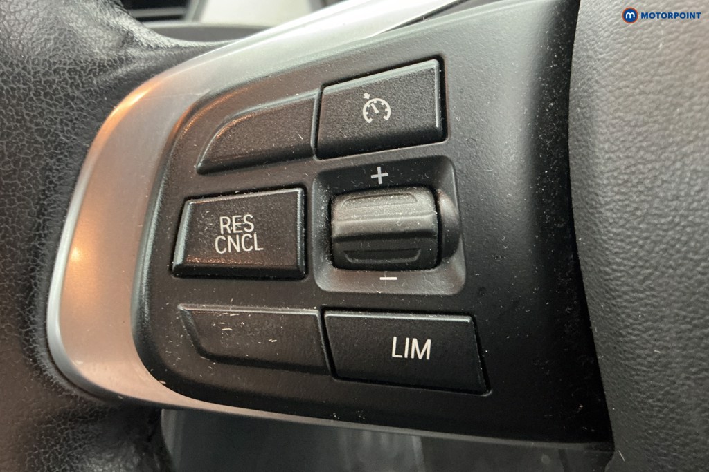 BMW 2 Series SE Manual Petrol Estate - Stock Number (1671951) - 22nd supplementary image