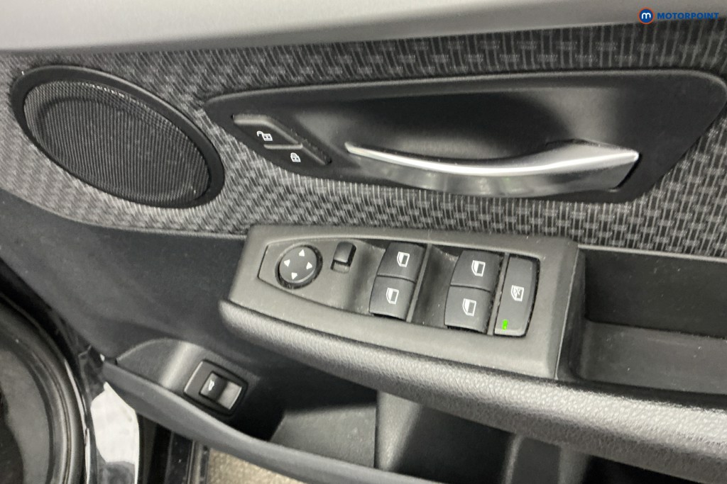 BMW 2 Series SE Manual Petrol Estate - Stock Number (1671951) - 27th supplementary image