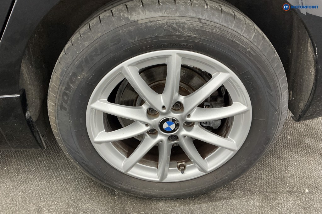 BMW 2 Series SE Manual Petrol Estate - Stock Number (1671951) - 38th supplementary image