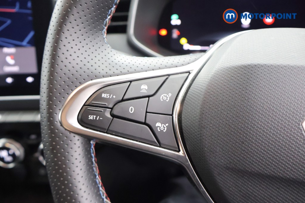 Renault Clio Esprit Alpine Manual Petrol Hatchback - Stock Number (1673037) - 2nd supplementary image