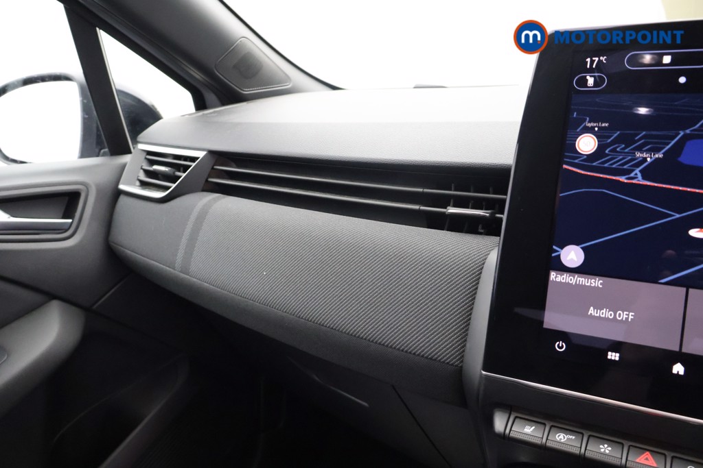 Renault Clio Esprit Alpine Manual Petrol Hatchback - Stock Number (1673037) - 10th supplementary image