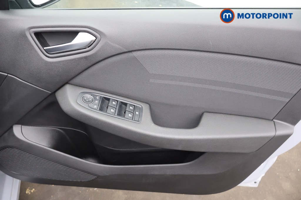 Renault Clio Esprit Alpine Manual Petrol Hatchback - Stock Number (1673037) - 12th supplementary image